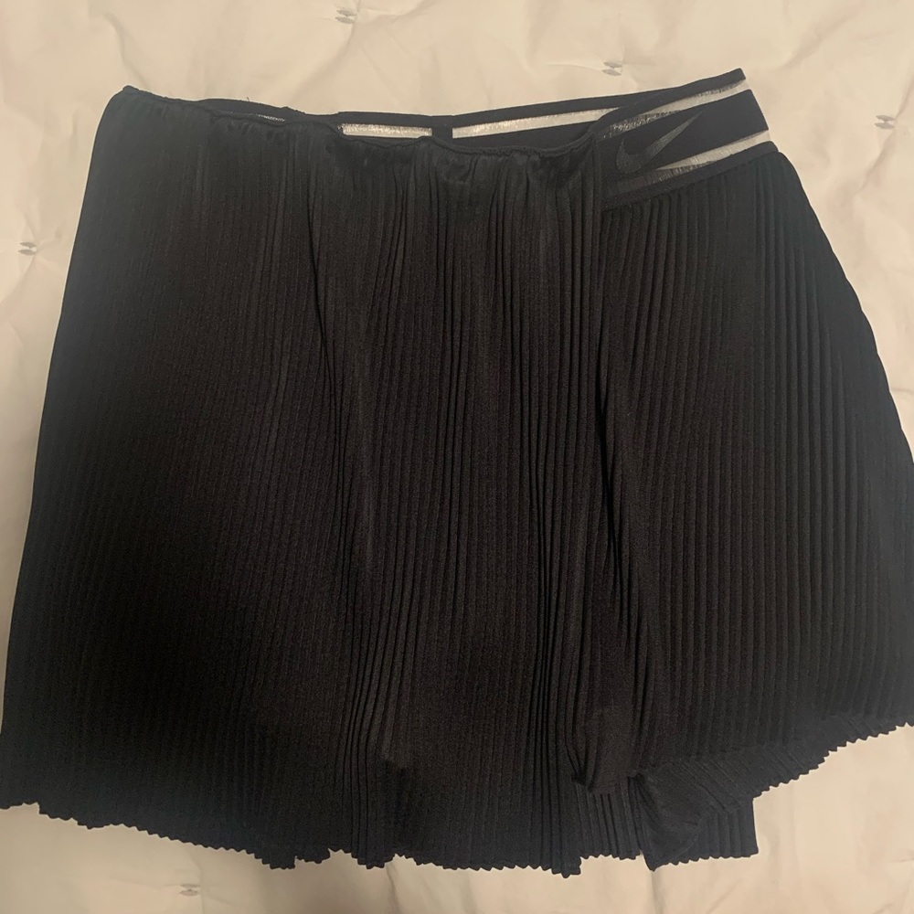 nike pleated black tennis skirt BRAND NEW